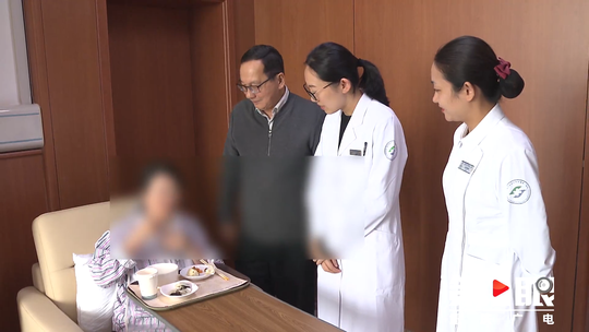 Terima kasih！ 重庆首例外籍人士阿尔茨海默症手术获得成功