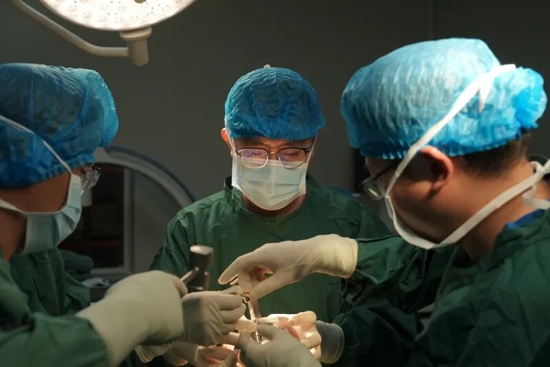 重庆卫生健康“十四五”答卷 | 优质医疗协同发展 让百姓更有依靠